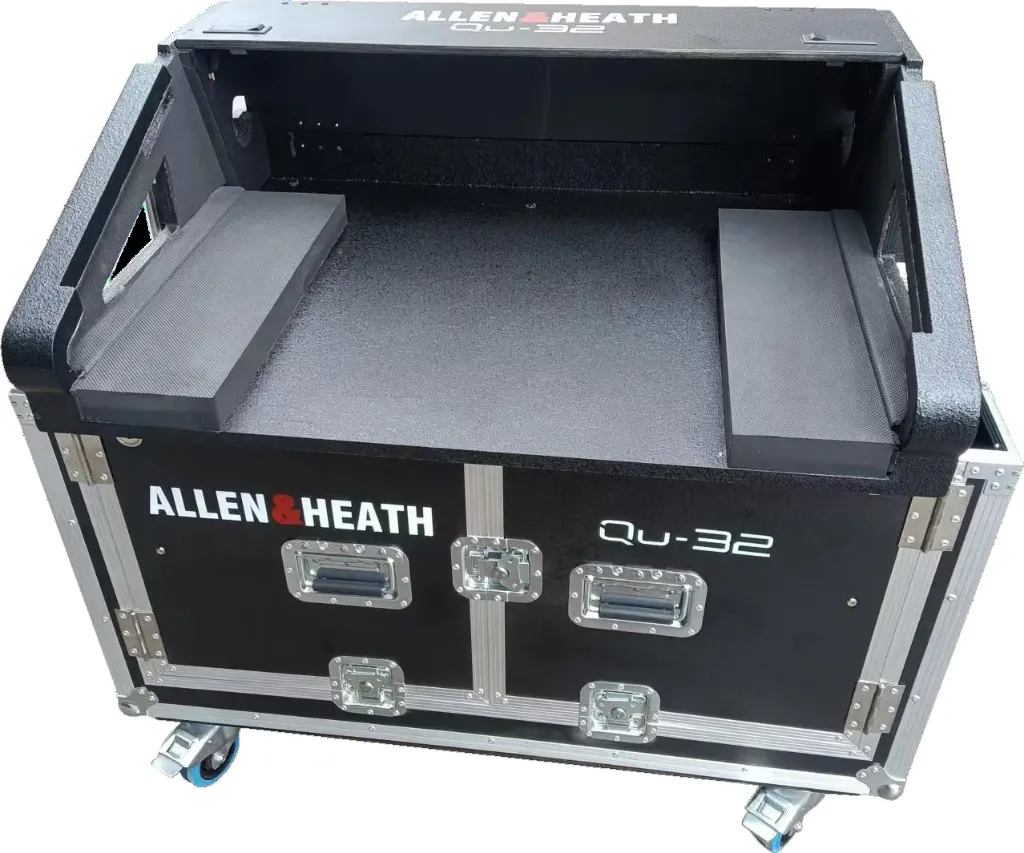 Allen-Health QU-32 Hydraulic Flight case